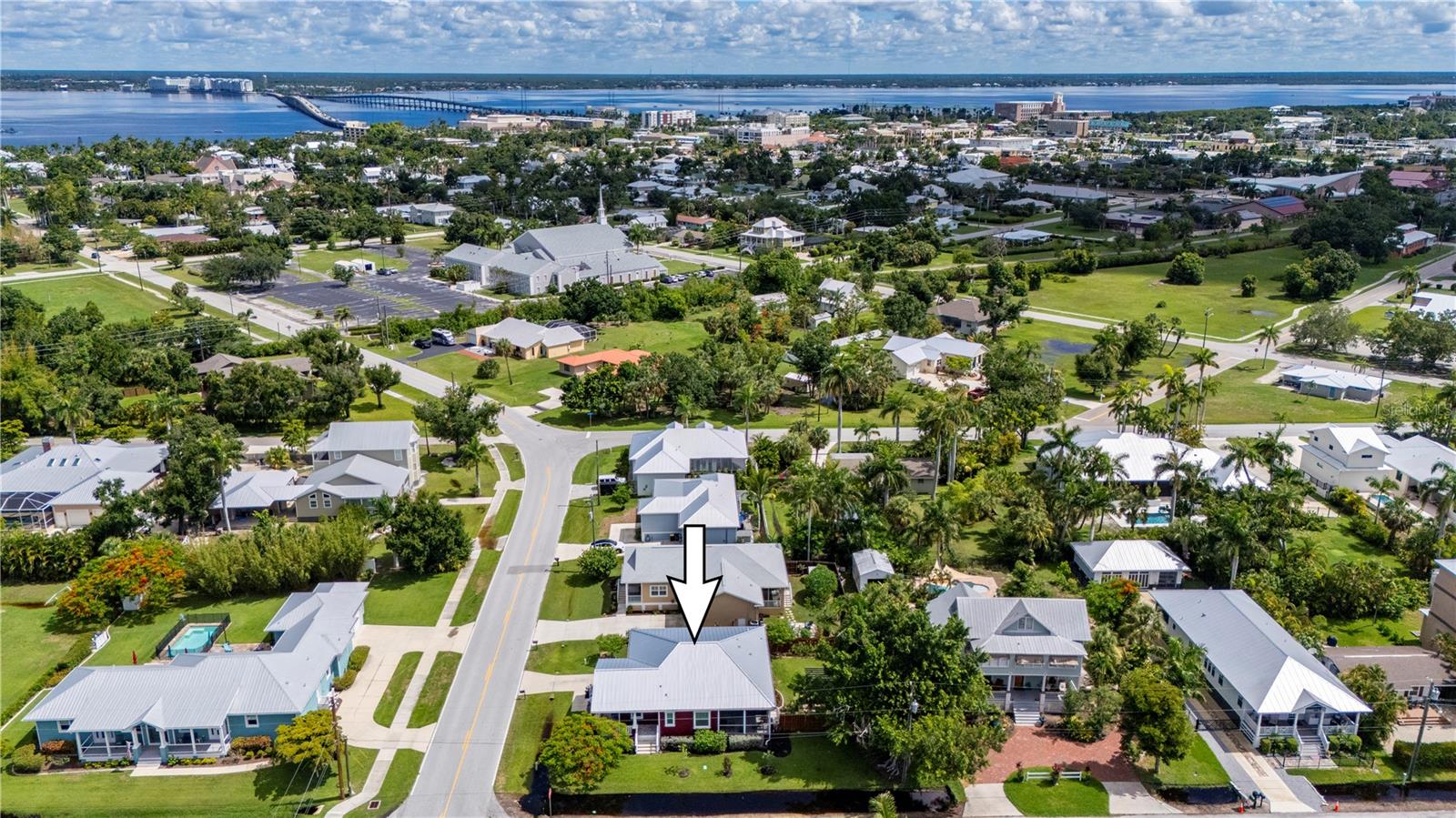 1218 MCGREGOR ST, PUNTA GORDA, FL, 33950
