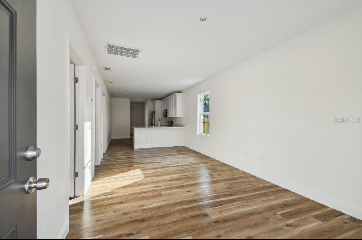 703 E WOOD ST, TAMPA, FL, 33604