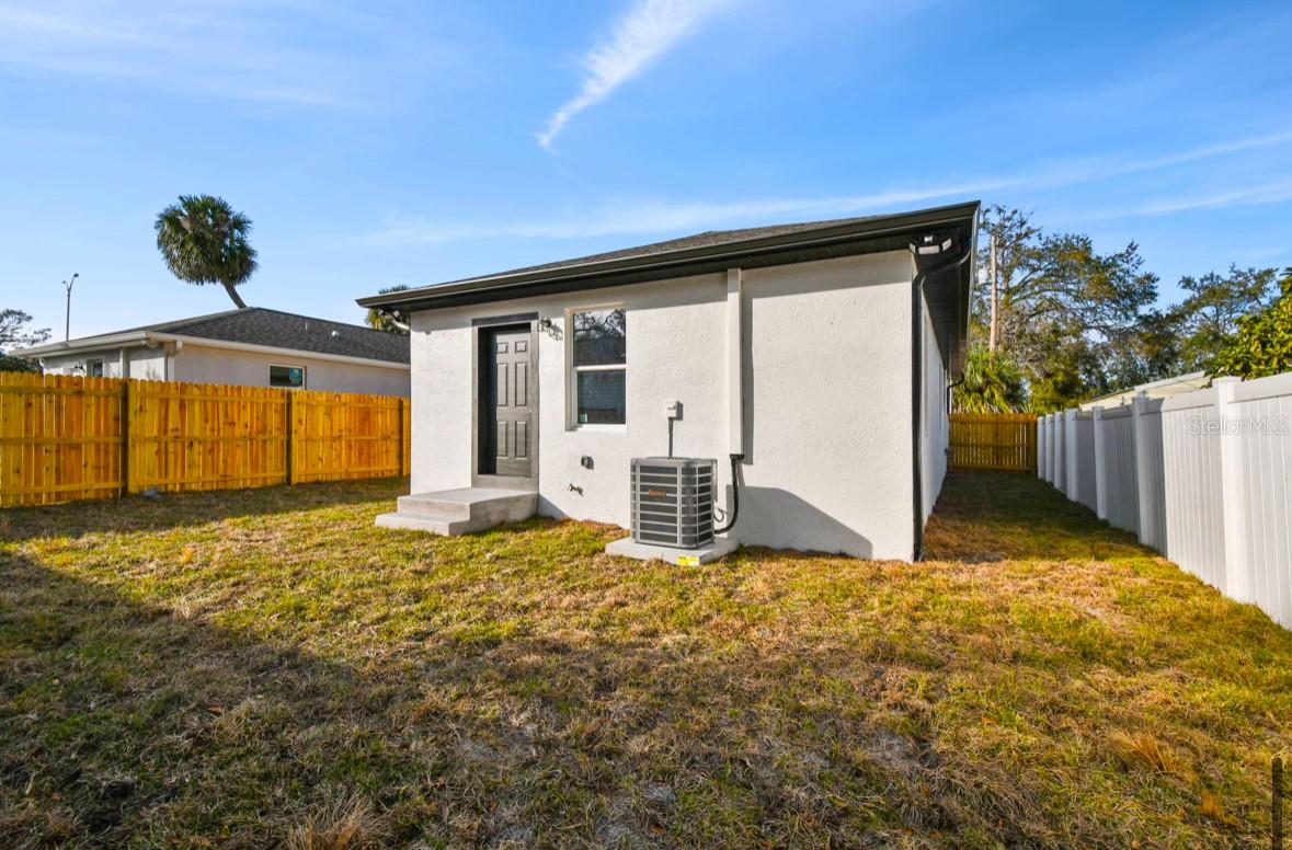 703 E WOOD ST, TAMPA, FL, 33604