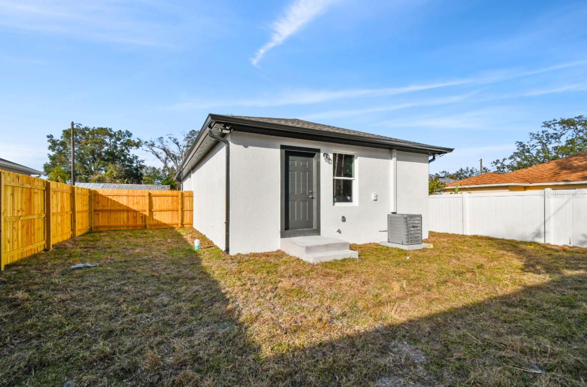 703 E WOOD ST, TAMPA, FL, 33604
