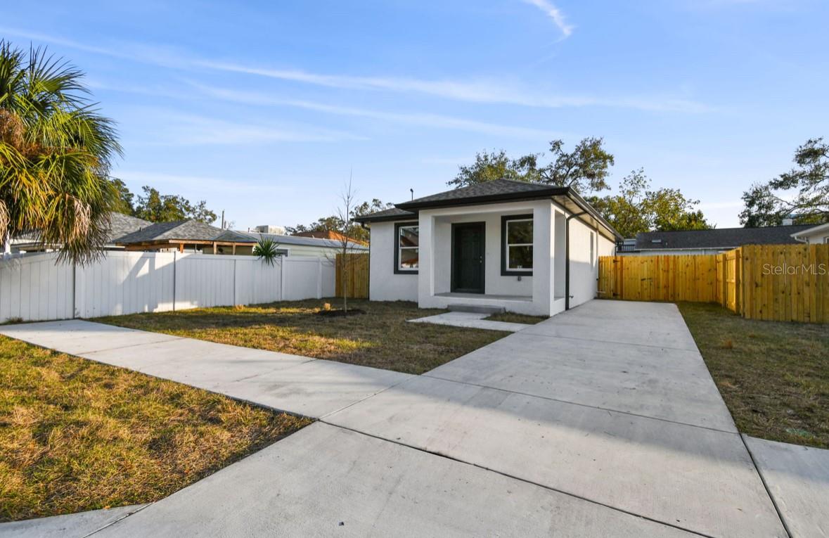 703 E WOOD ST, TAMPA, FL, 33604
