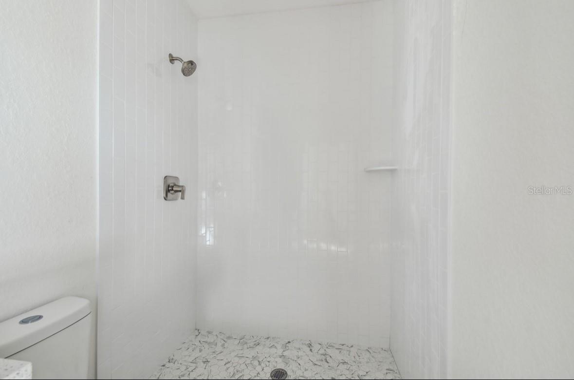 703 E WOOD ST, TAMPA, FL, 33604