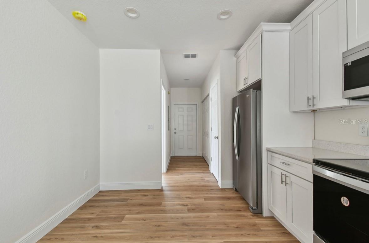 703 E WOOD ST, TAMPA, FL, 33604