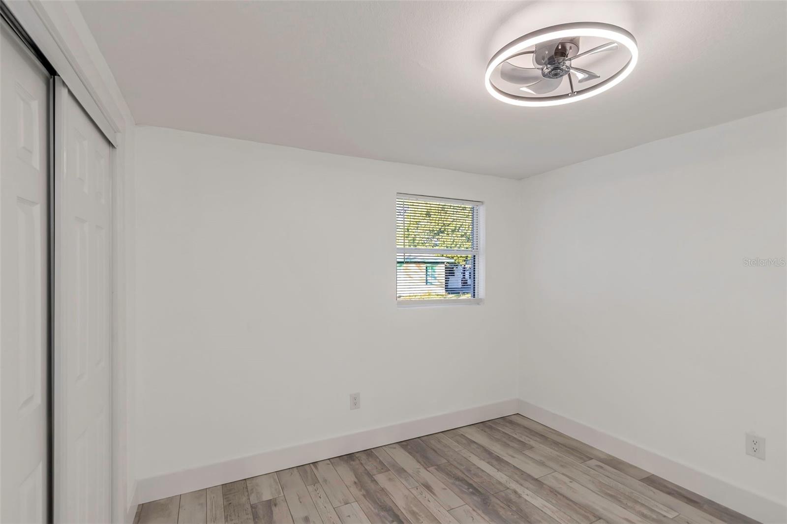 6136 56TH AVE N, ST PETERSBURG, FL, 33709