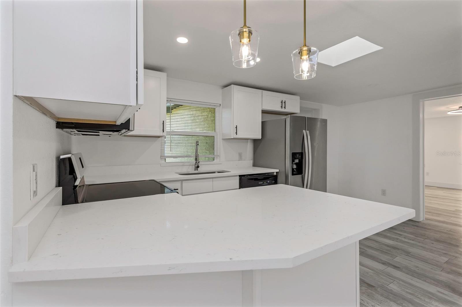 6136 56TH AVE N, ST PETERSBURG, FL, 33709