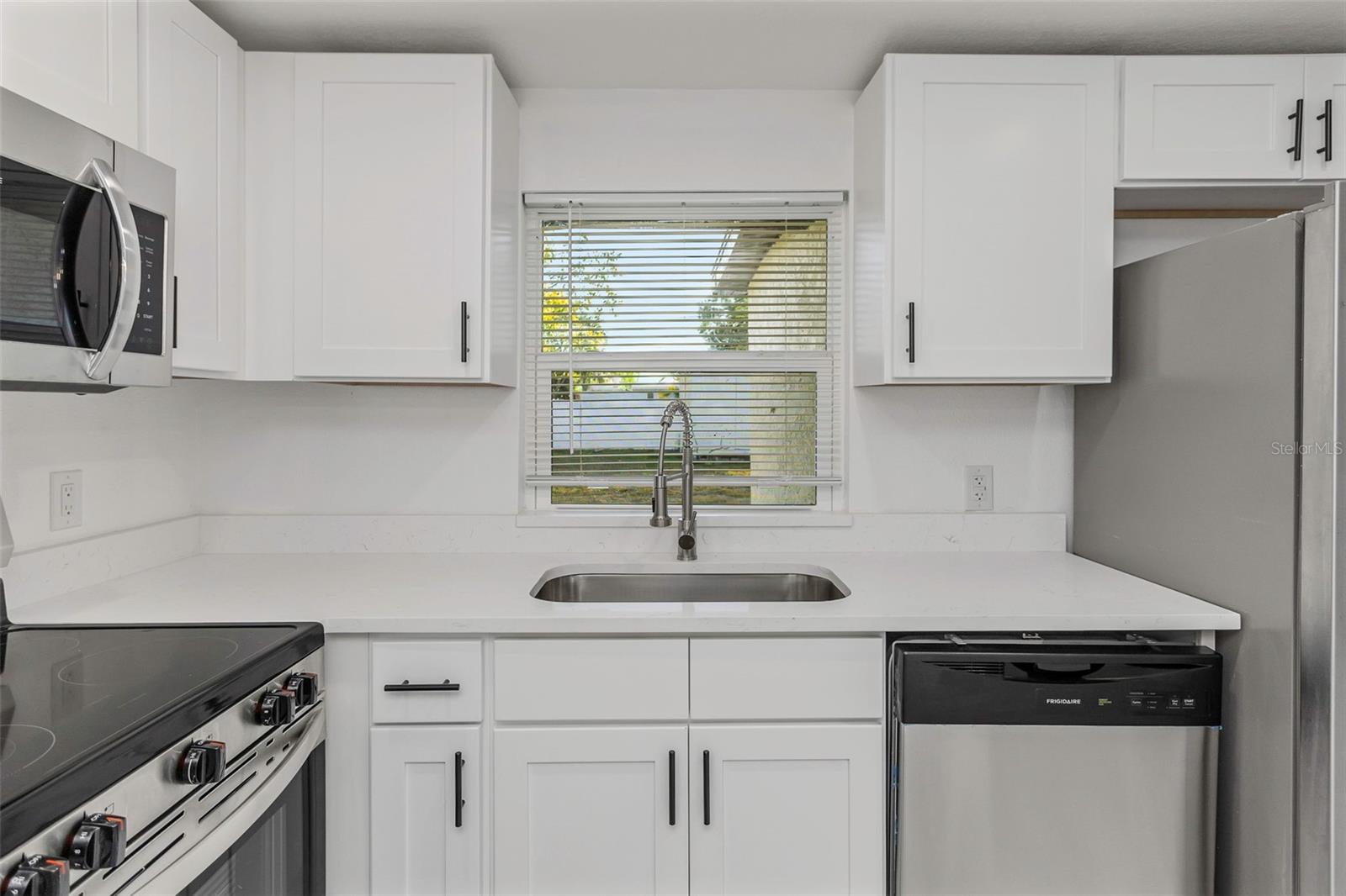 6136 56TH AVE N, ST PETERSBURG, FL, 33709
