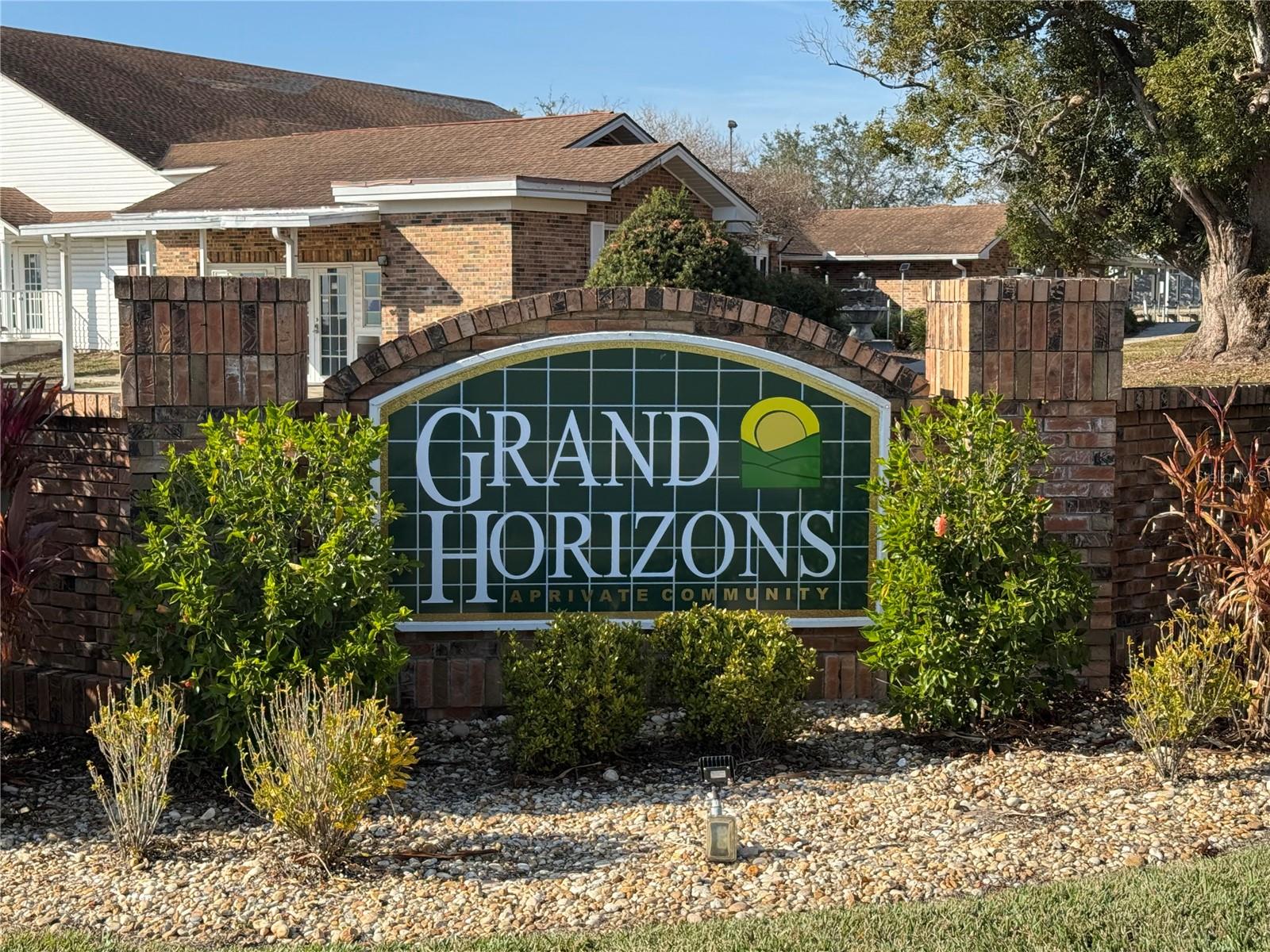 37729 NEUKOM AVE, ZEPHYRHILLS, FL, 33541