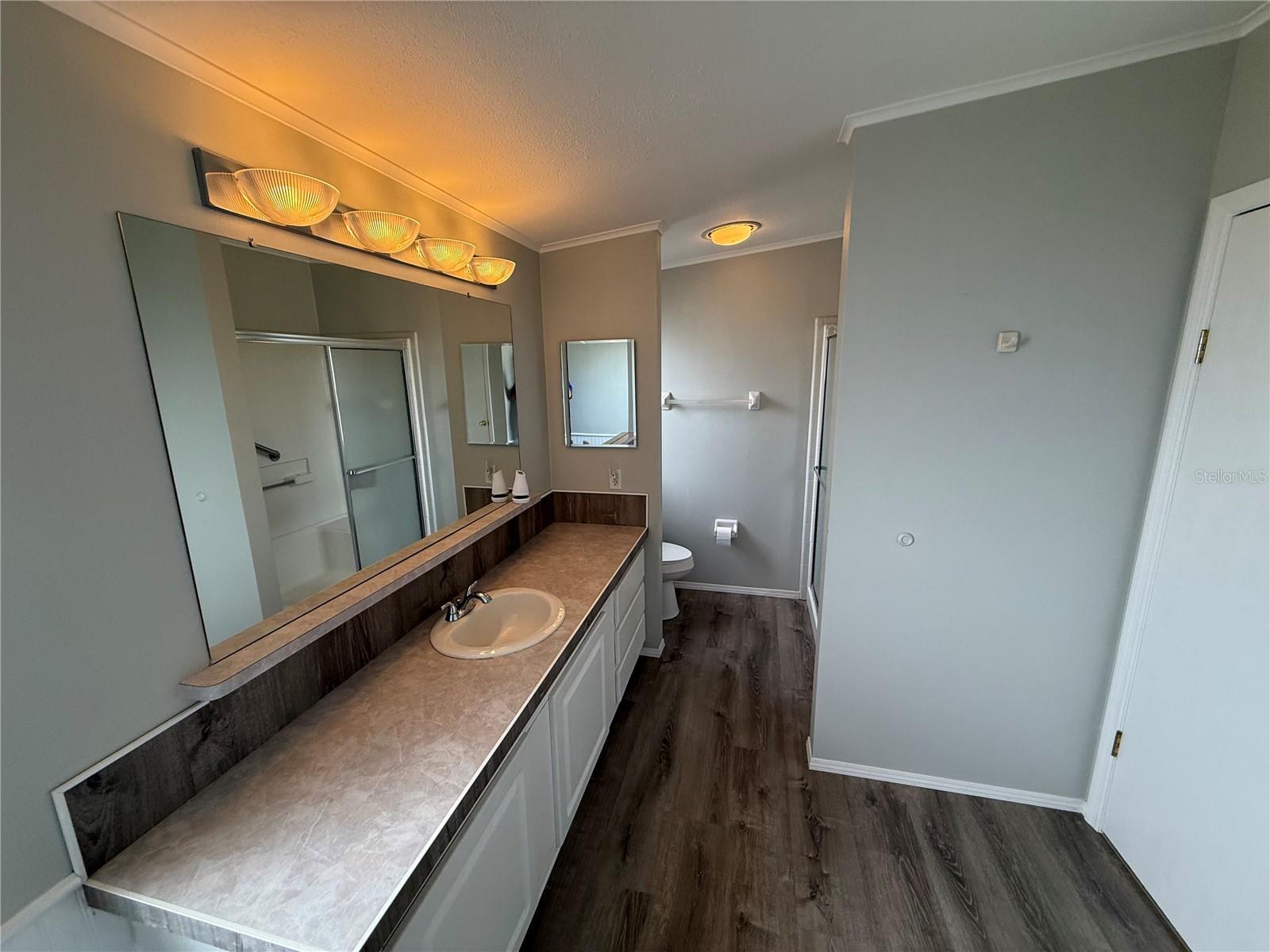 37729 NEUKOM AVE, ZEPHYRHILLS, FL, 33541