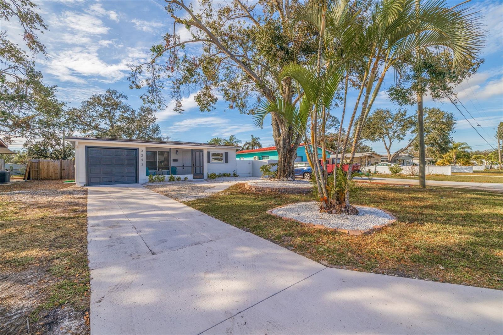 3242 37TH ST N, ST PETERSBURG, FL, 33713