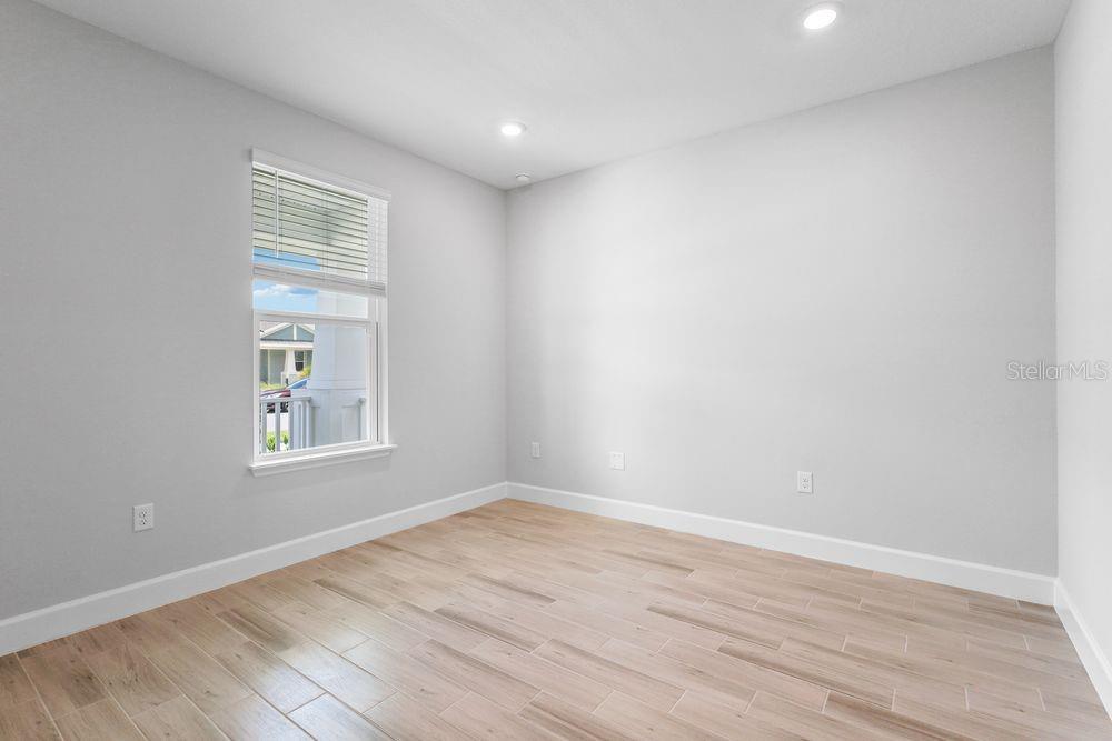 2 GEOSAM DR, PALM COAST, FL, 32137