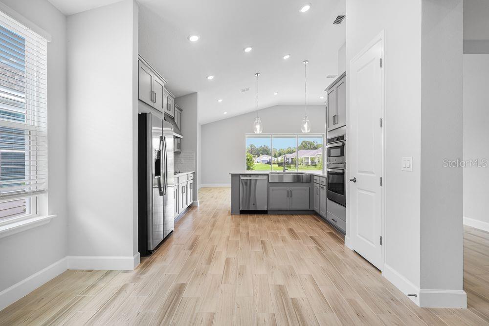 2 GEOSAM DR, PALM COAST, FL, 32137