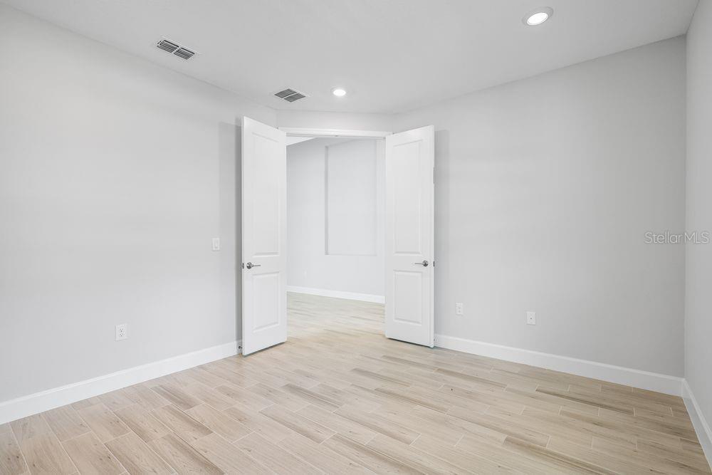 2 GEOSAM DR, PALM COAST, FL, 32137