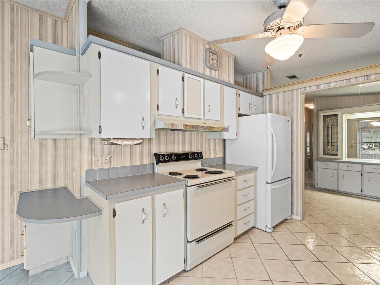 62 PELICAN DR S, OLDSMAR, FL, 34677