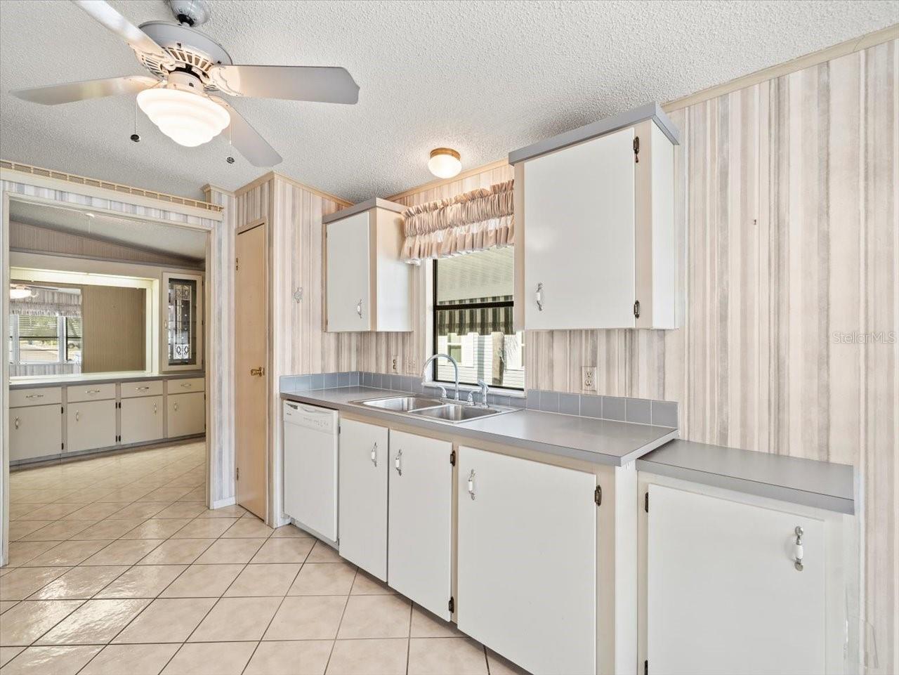 62 PELICAN DR S, OLDSMAR, FL, 34677