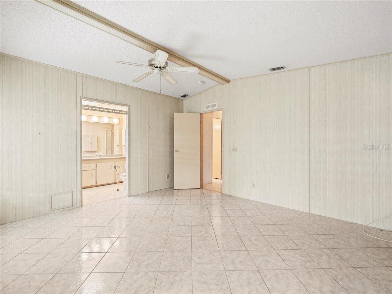 62 PELICAN DR S, OLDSMAR, FL, 34677