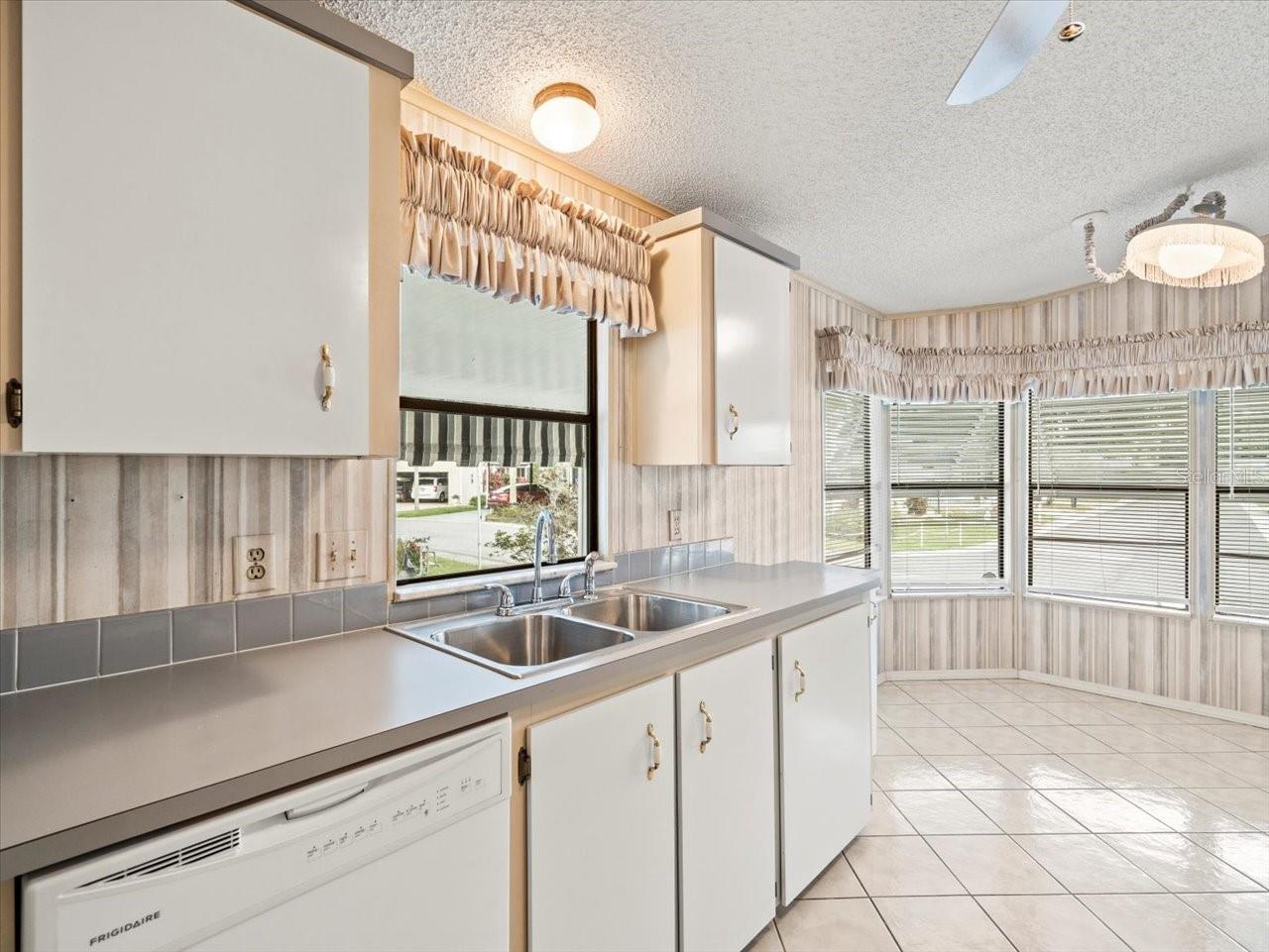 62 PELICAN DR S, OLDSMAR, FL, 34677