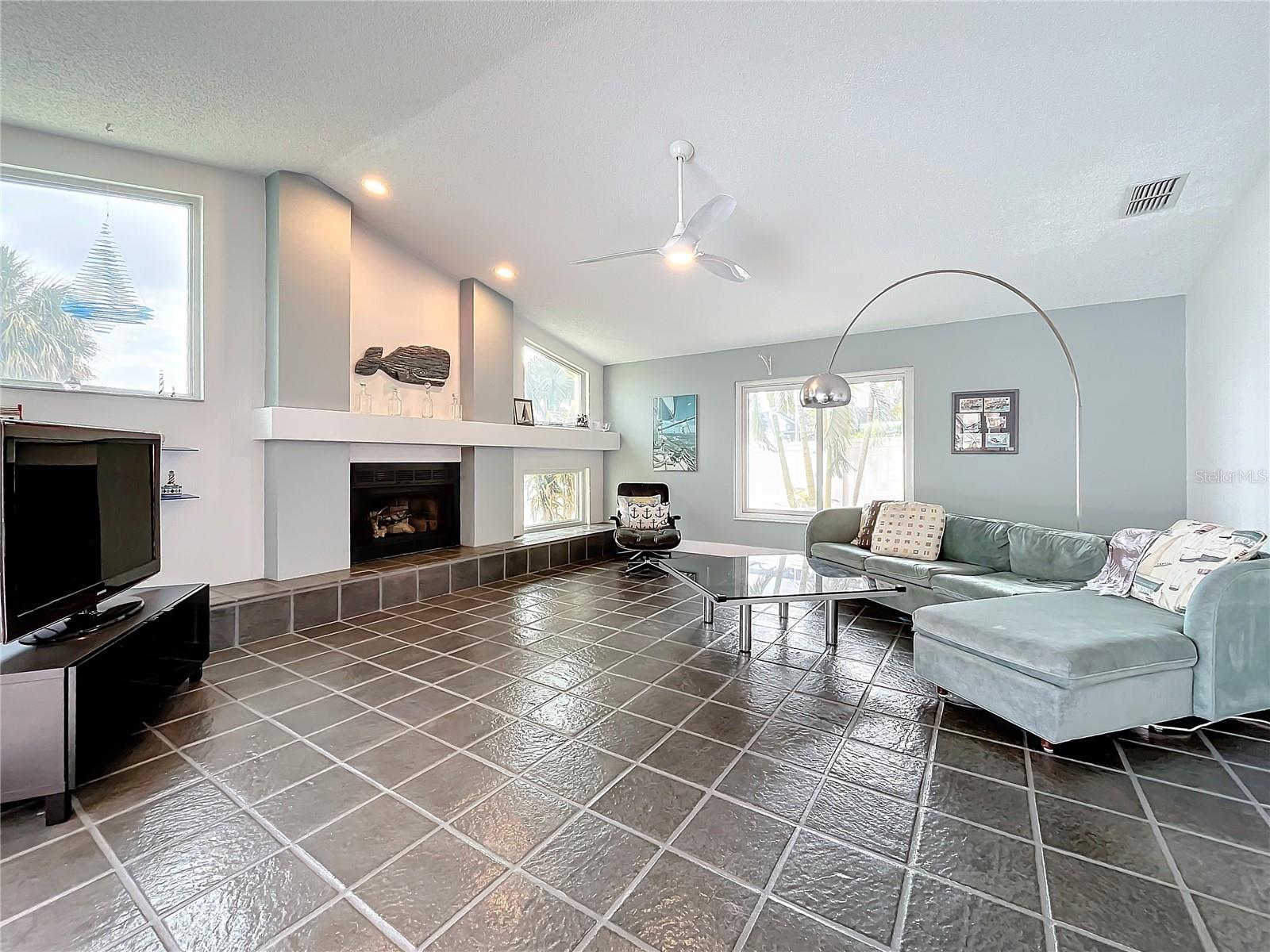 4340 45TH ST S, ST PETERSBURG, FL, 33711