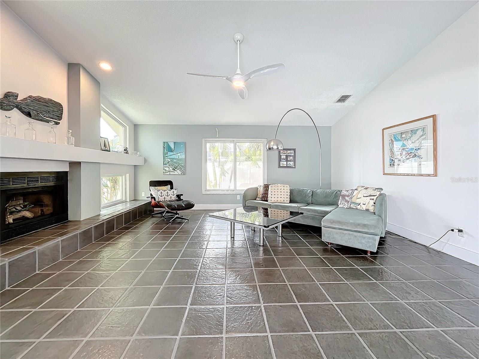 4340 45TH ST S, ST PETERSBURG, FL, 33711