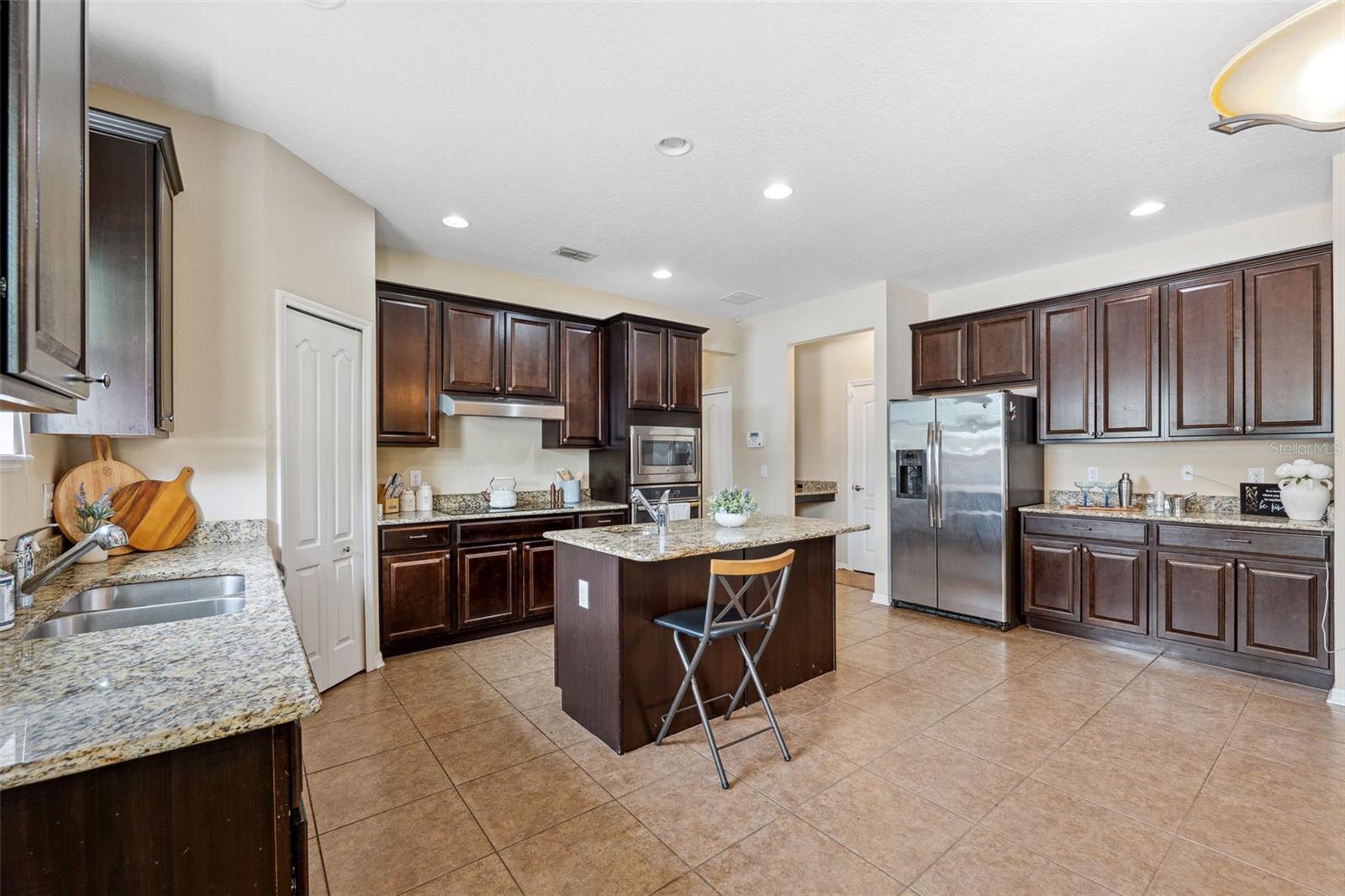 2415 10TH AVE E, PALMETTO, FL, 34221