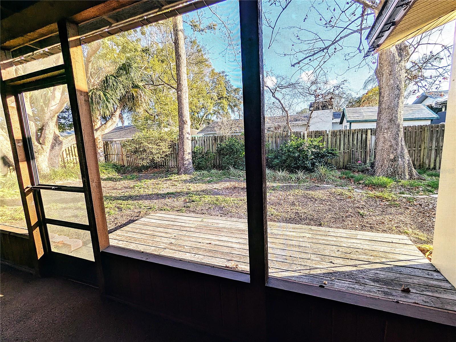 802 GATEWAY LN, TAMPA, FL, 33613