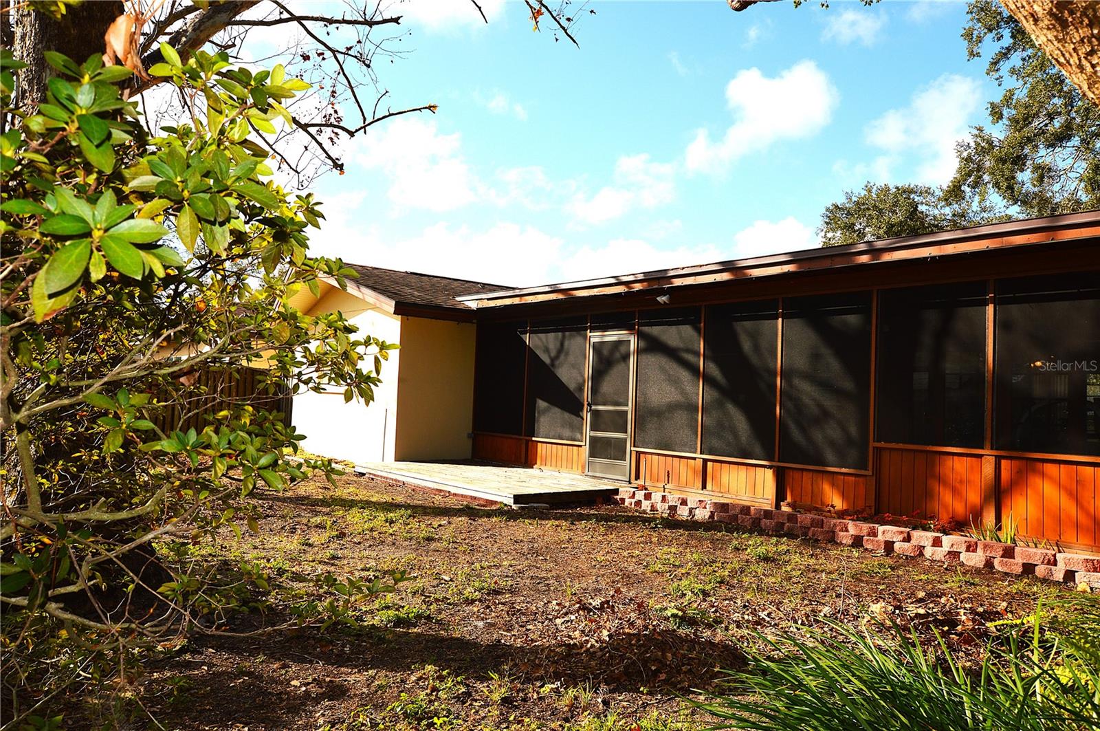 802 GATEWAY LN, TAMPA, FL, 33613