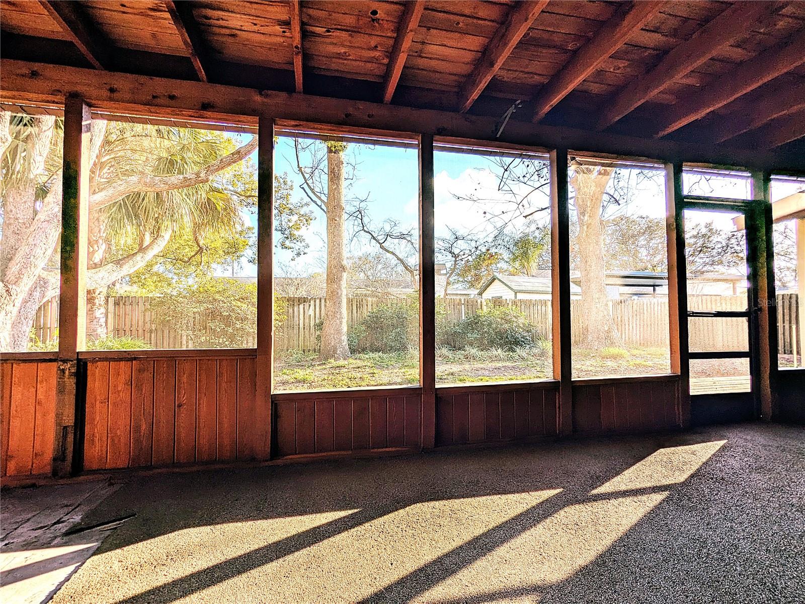 802 GATEWAY LN, TAMPA, FL, 33613