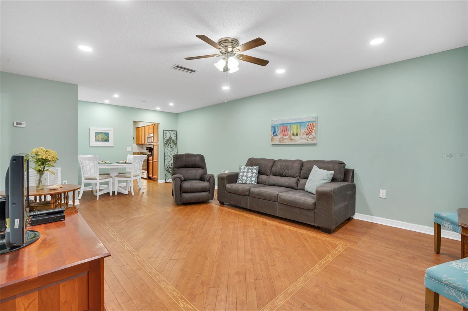 5623 80TH ST N #105, ST PETERSBURG, FL, 33709