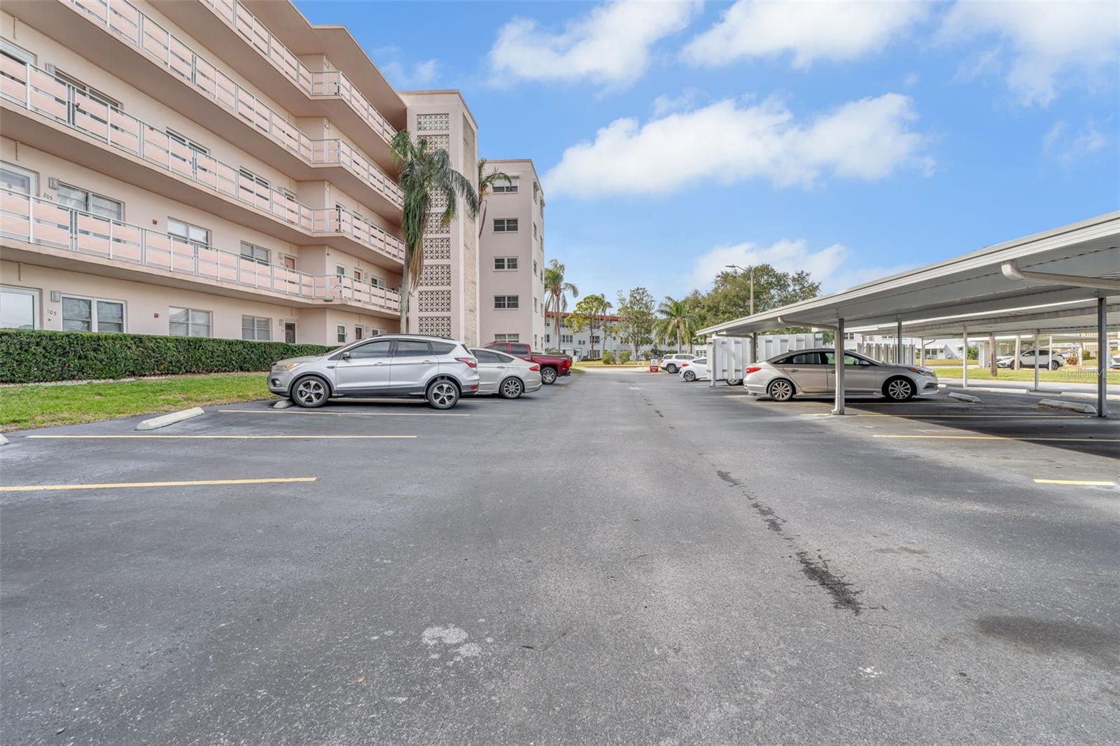 5623 80TH ST N #105, ST PETERSBURG, FL, 33709