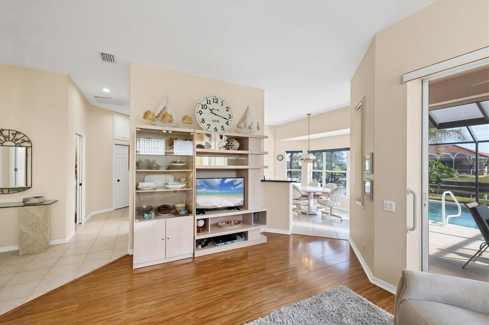 1207 HIGHLAND GREENS DR, VENICE, FL, 34285