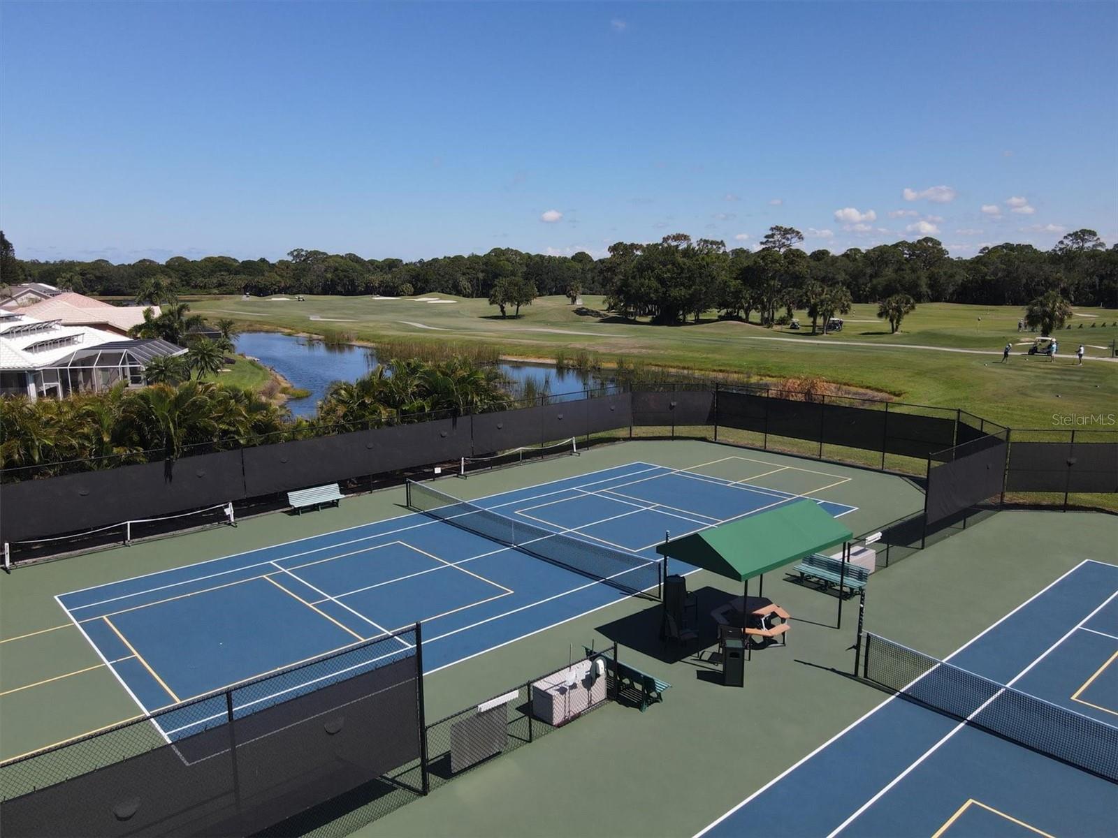 1207 HIGHLAND GREENS DR, VENICE, FL, 34285