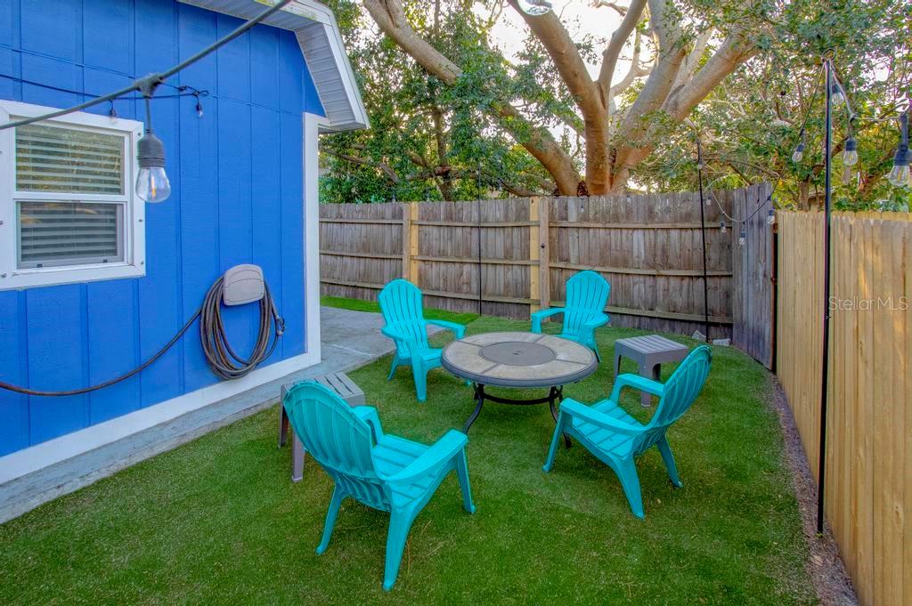 1208 ORANGE AVE, DUNEDIN, FL, 34698
