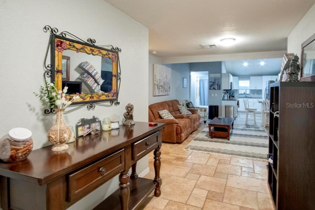 1208 ORANGE AVE, DUNEDIN, FL, 34698
