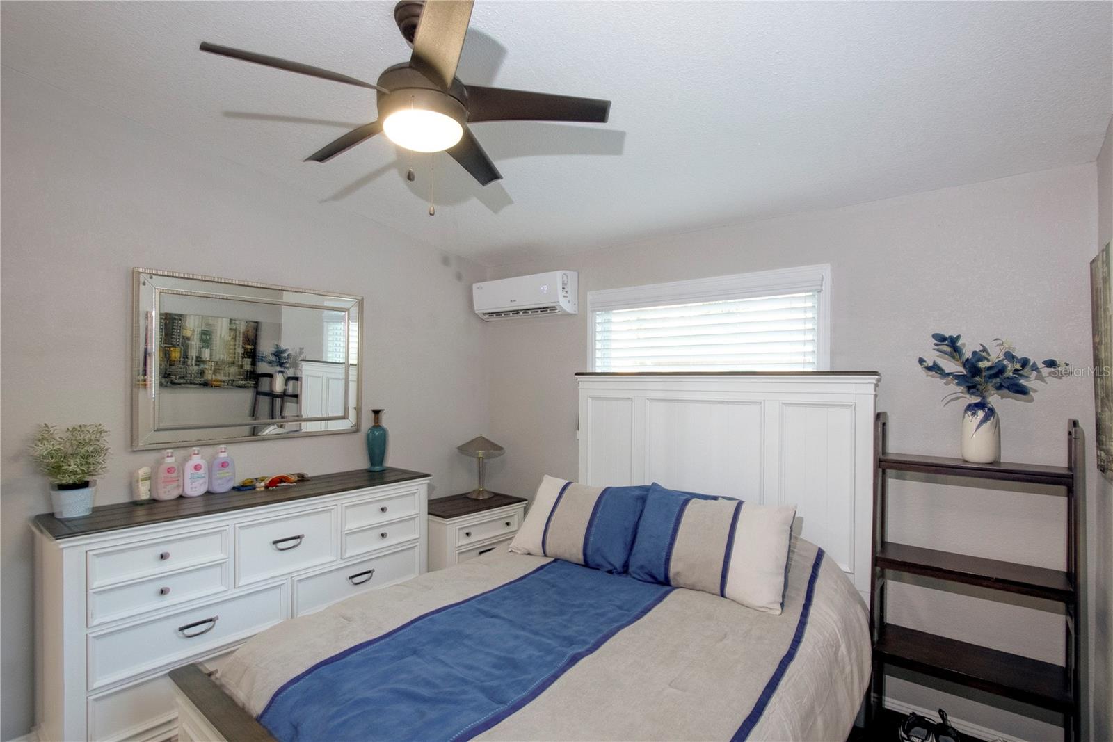 1208 ORANGE AVE, DUNEDIN, FL, 34698