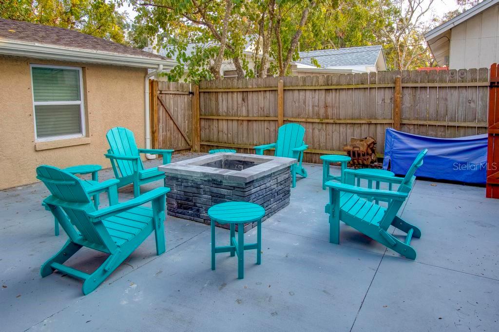 1208 ORANGE AVE, DUNEDIN, FL, 34698