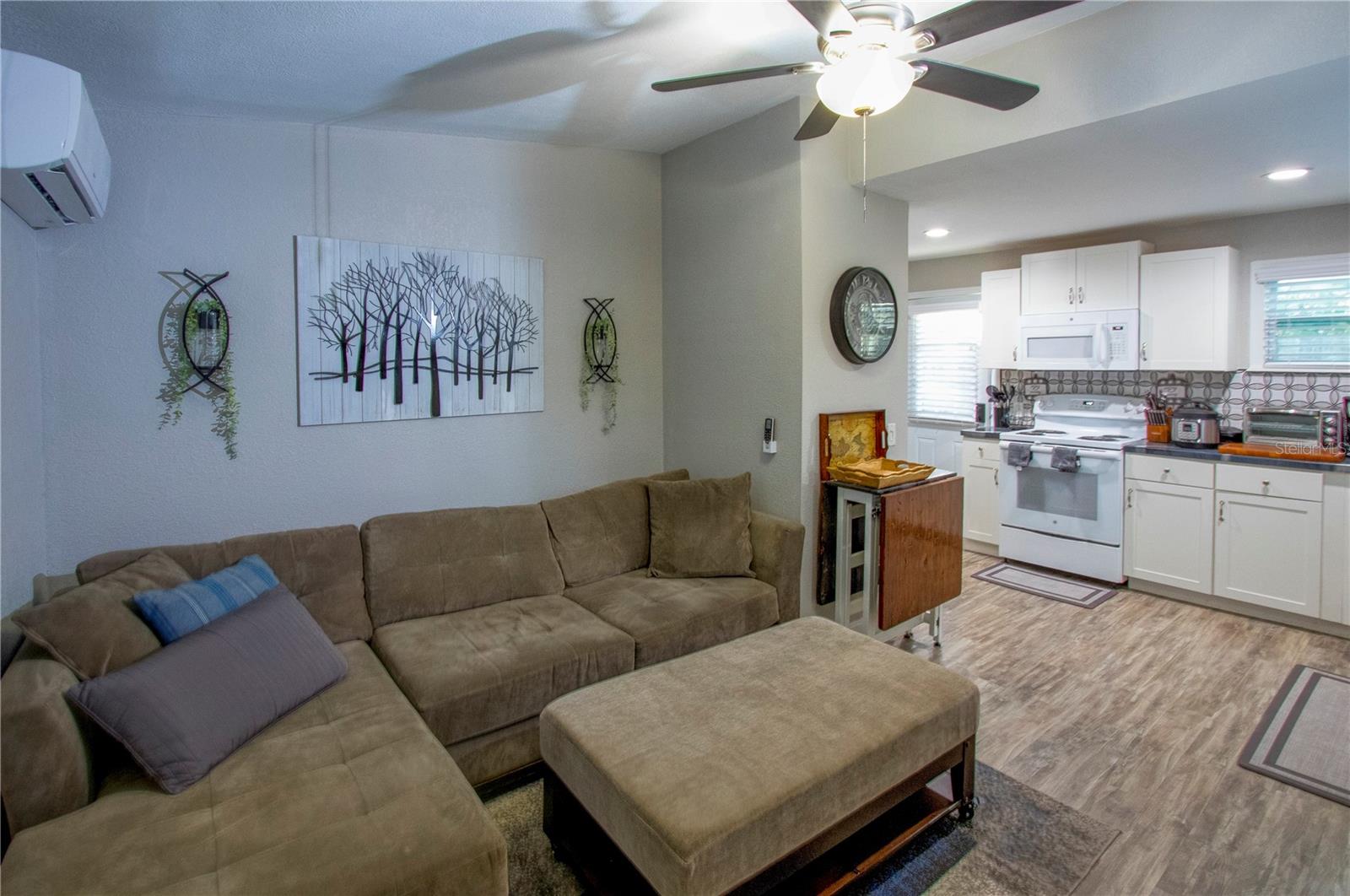 1208 ORANGE AVE, DUNEDIN, FL, 34698