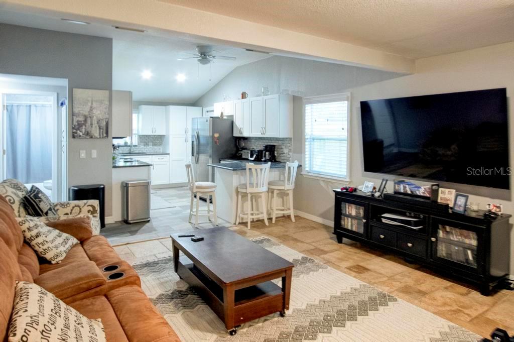 1208 ORANGE AVE, DUNEDIN, FL, 34698