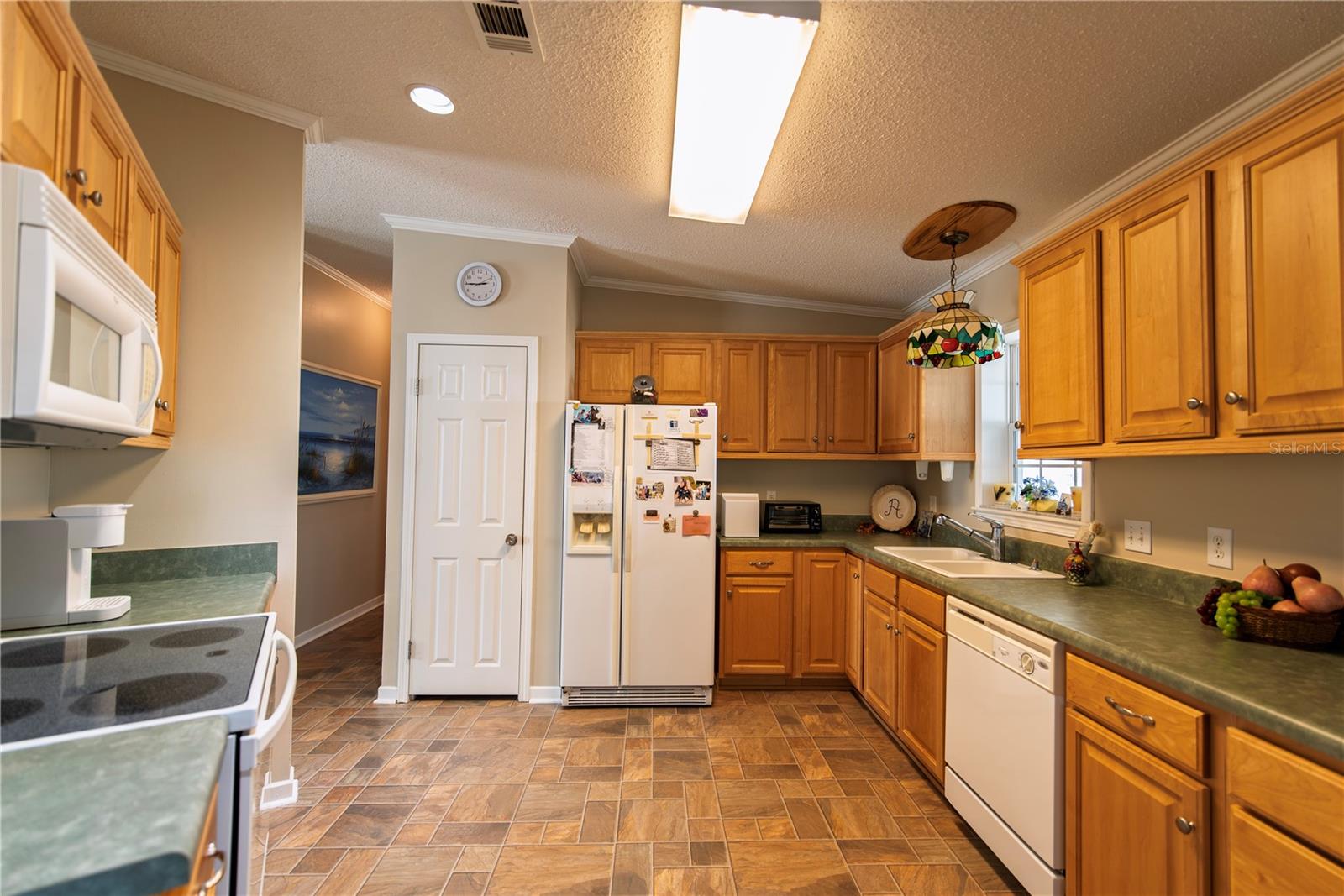 36 EMDEN CIR, PUNTA GORDA, FL, 33950