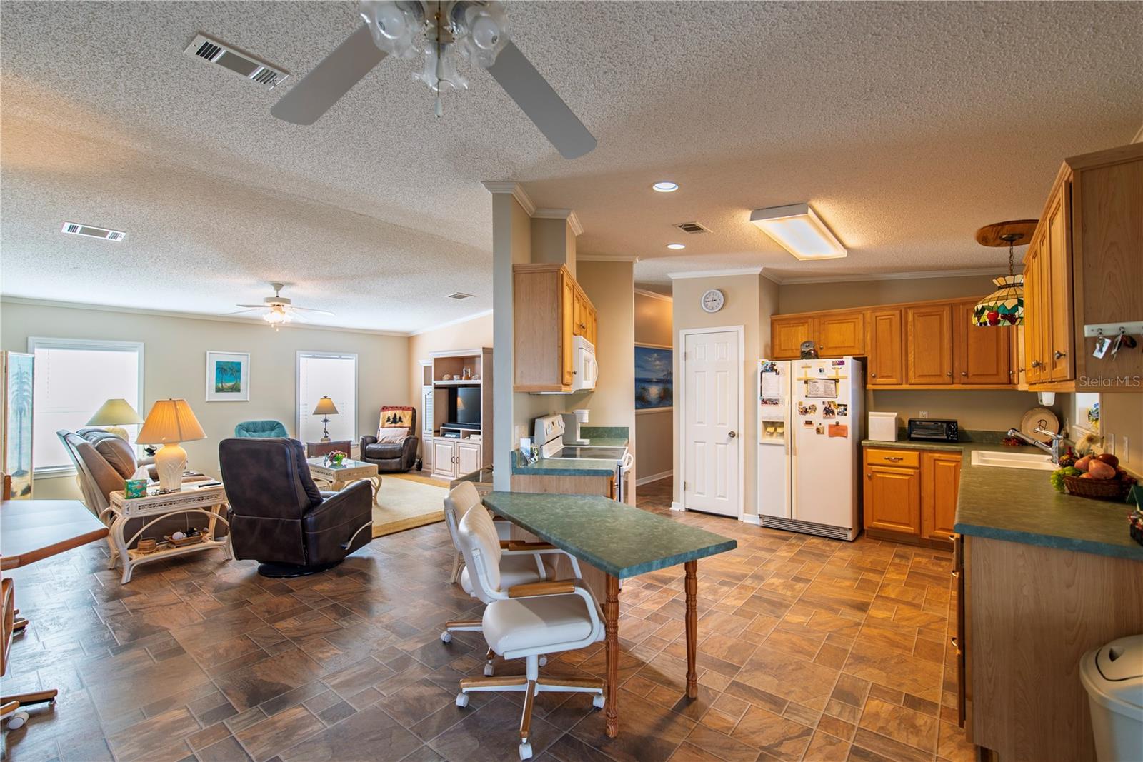 36 EMDEN CIR, PUNTA GORDA, FL, 33950