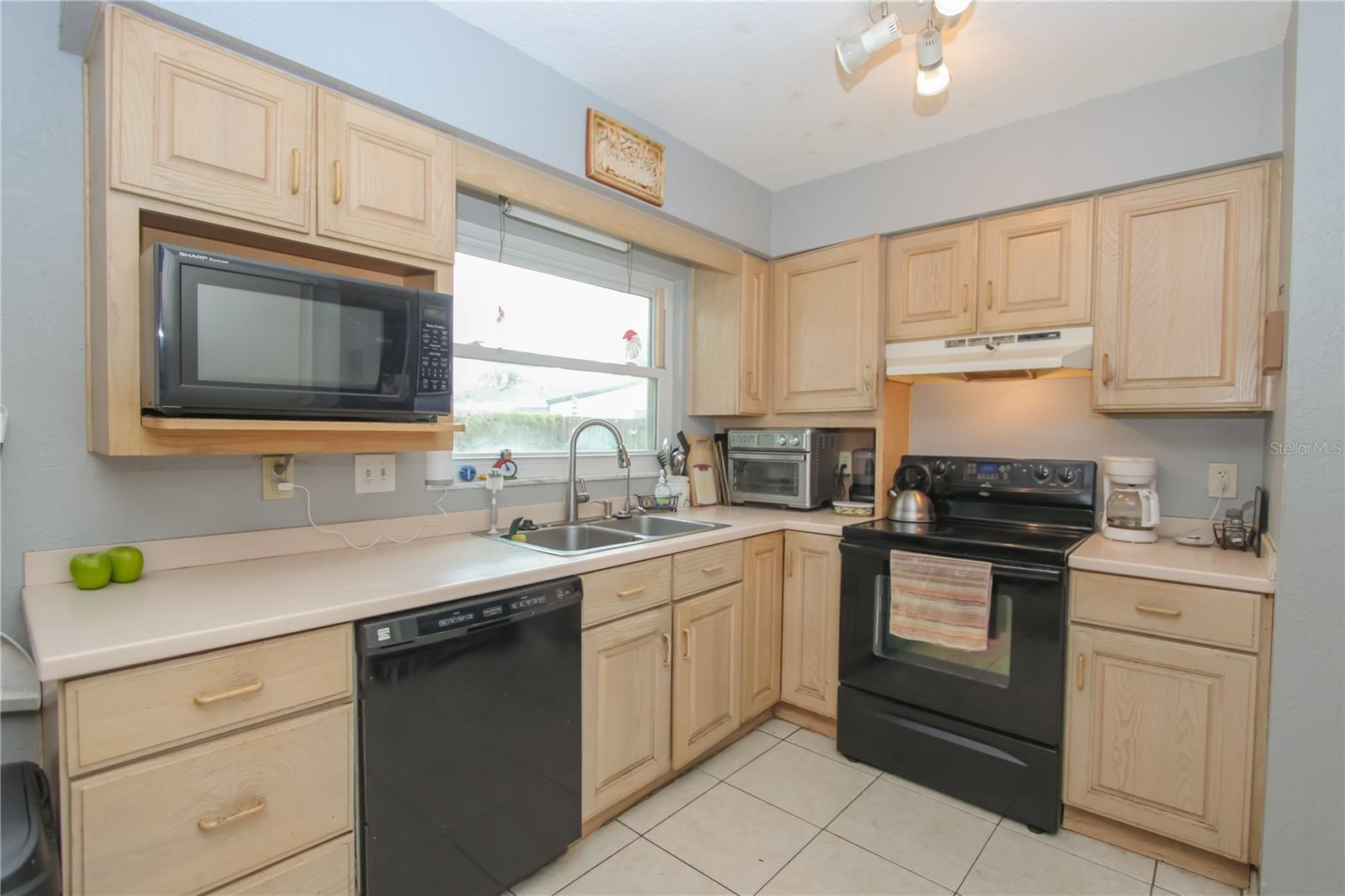 211 HARMONY LN, BRANDON, FL, 33511