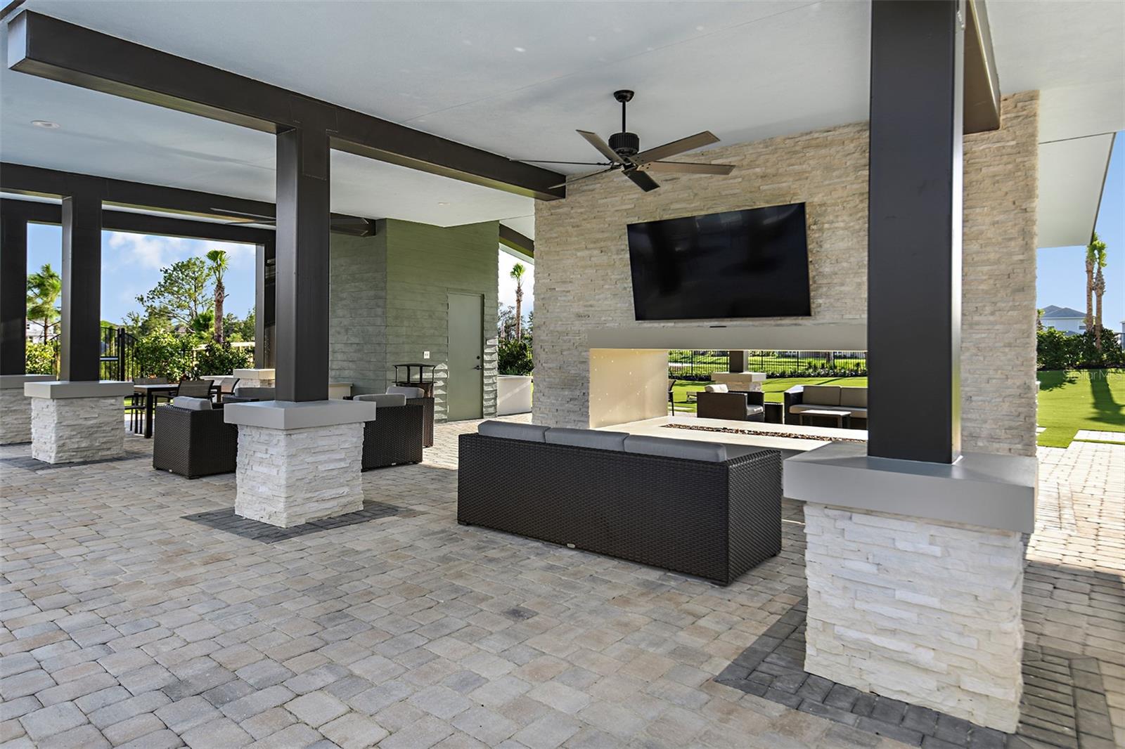 1988 LONGLINER LOOP, WESLEY CHAPEL, FL, 33543