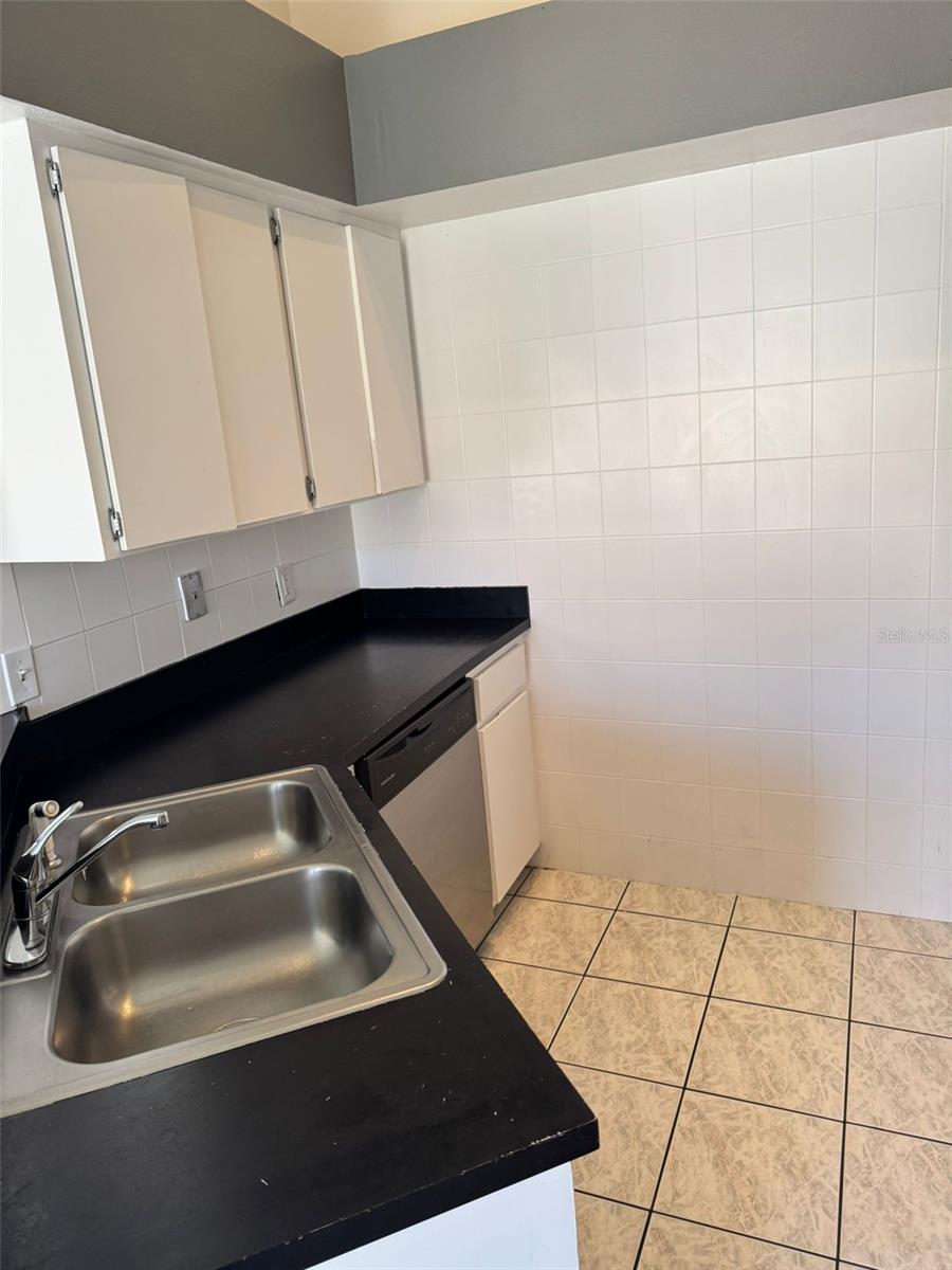 4692 SUSSEX TER #203, ORLANDO, FL, 32811