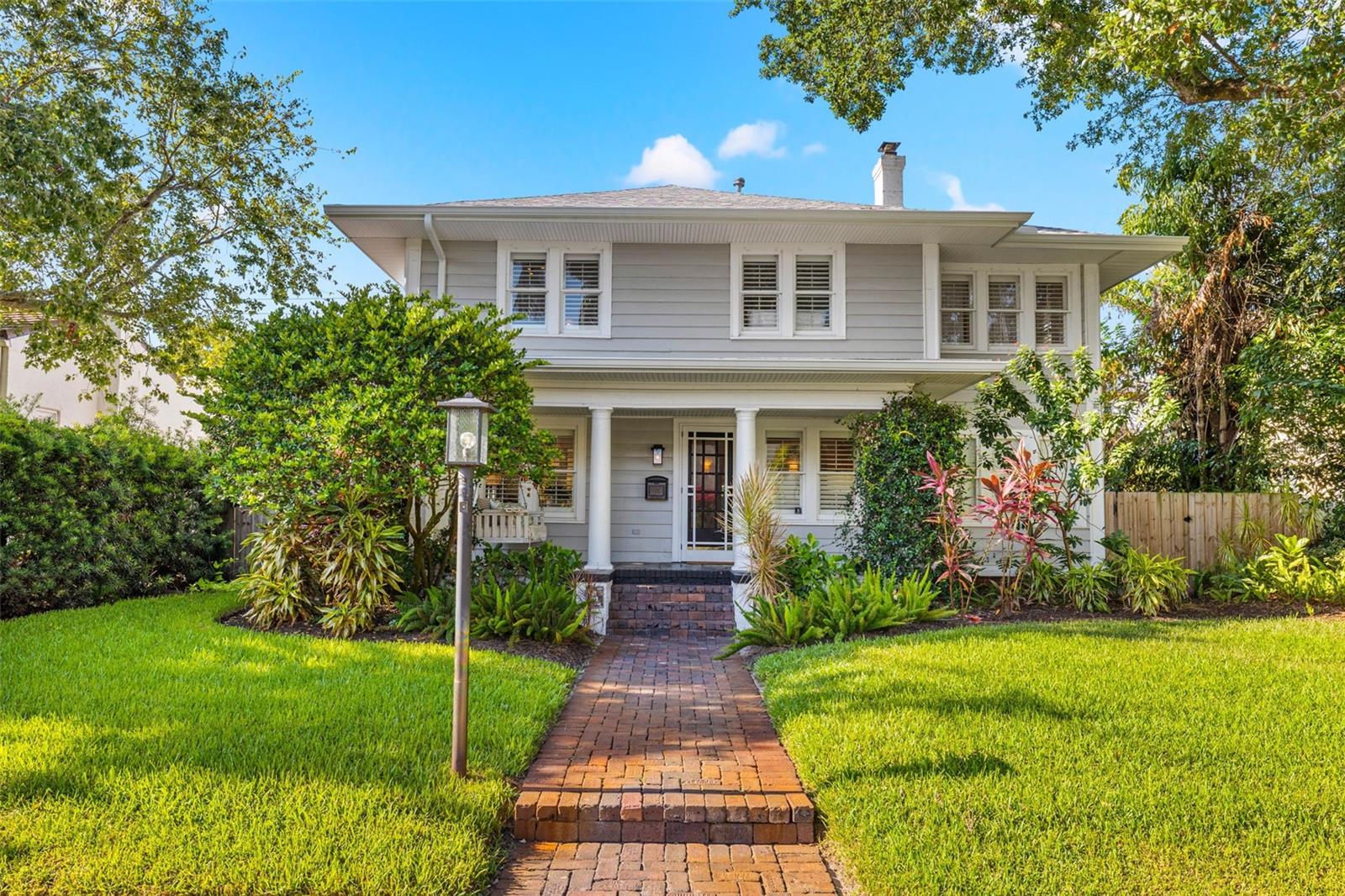 425 20TH AVE NE, ST PETERSBURG, FL, 33704
