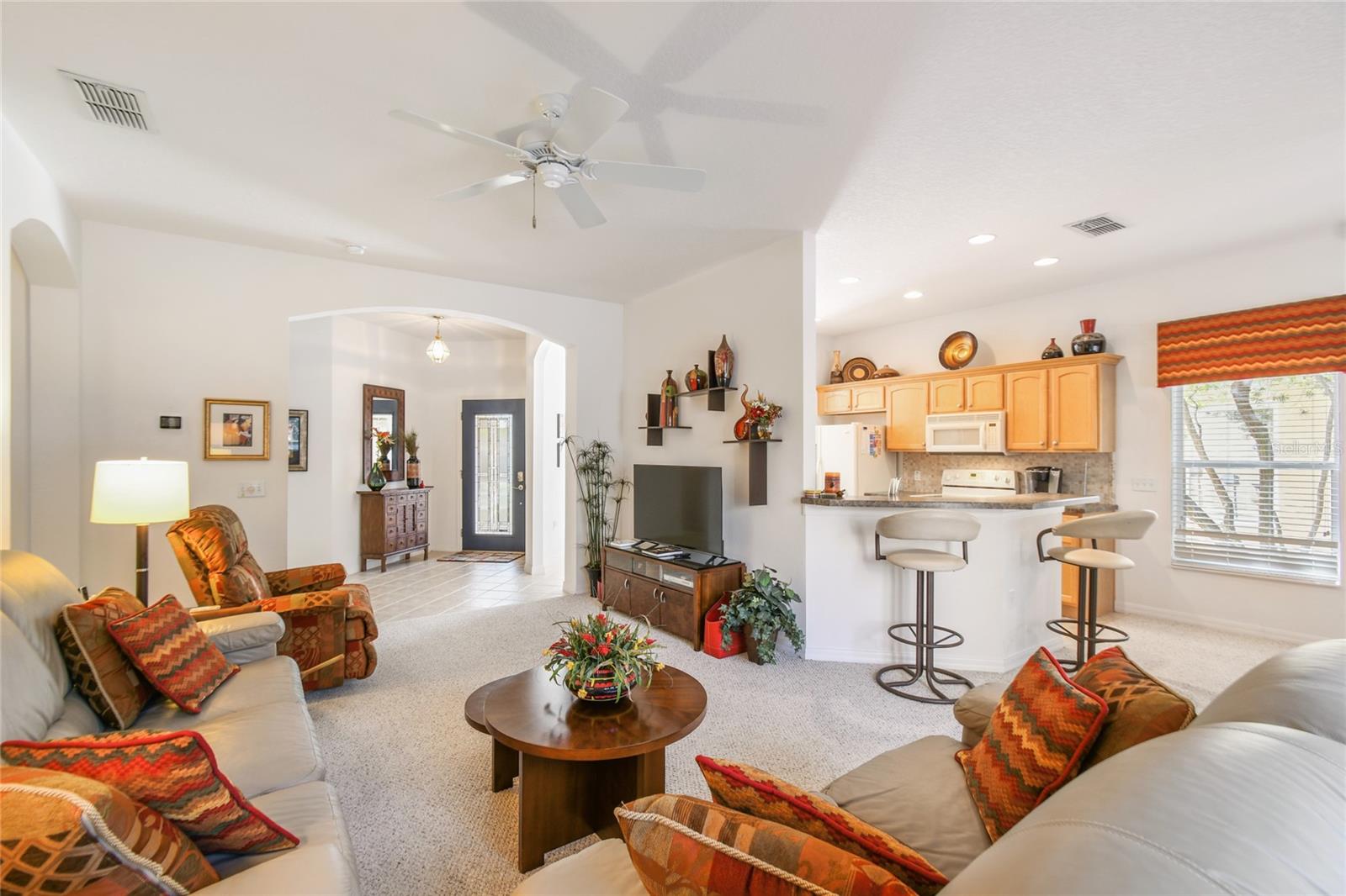 555 DAVINCI PASS, POINCIANA, FL, 34759