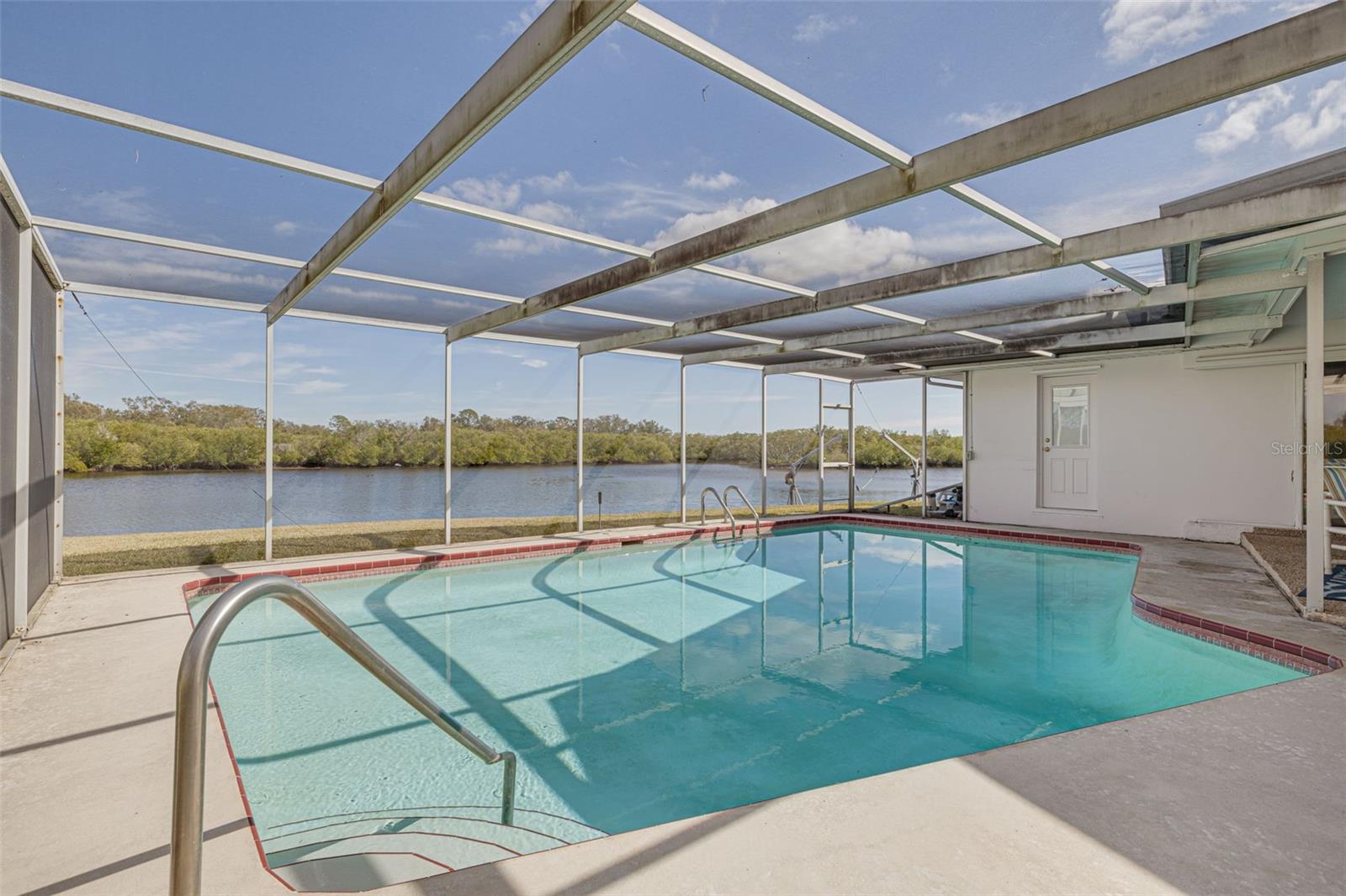 1944 ARVIS CIR E, CLEARWATER, FL, 33764