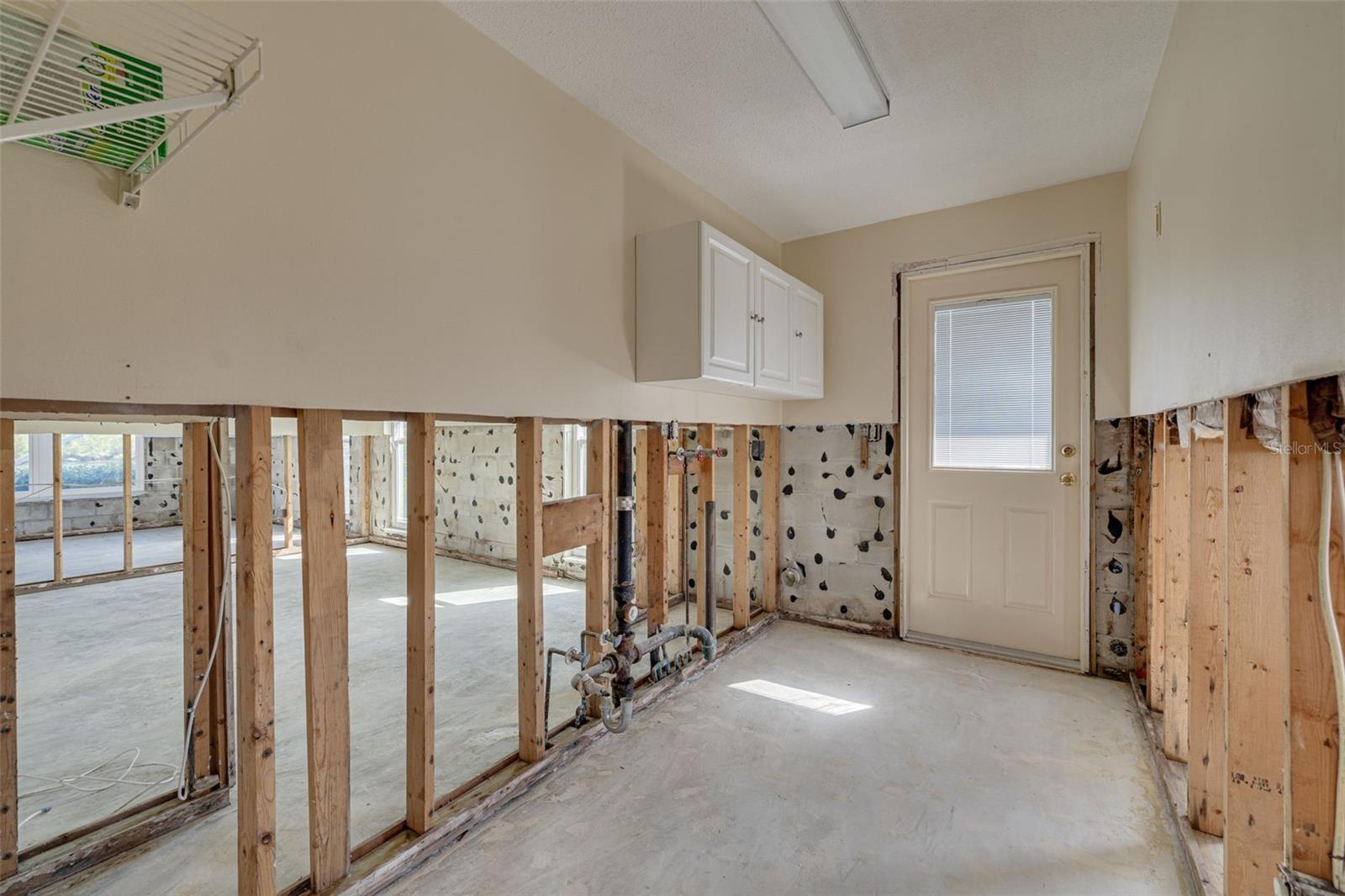 1944 ARVIS CIR E, CLEARWATER, FL, 33764