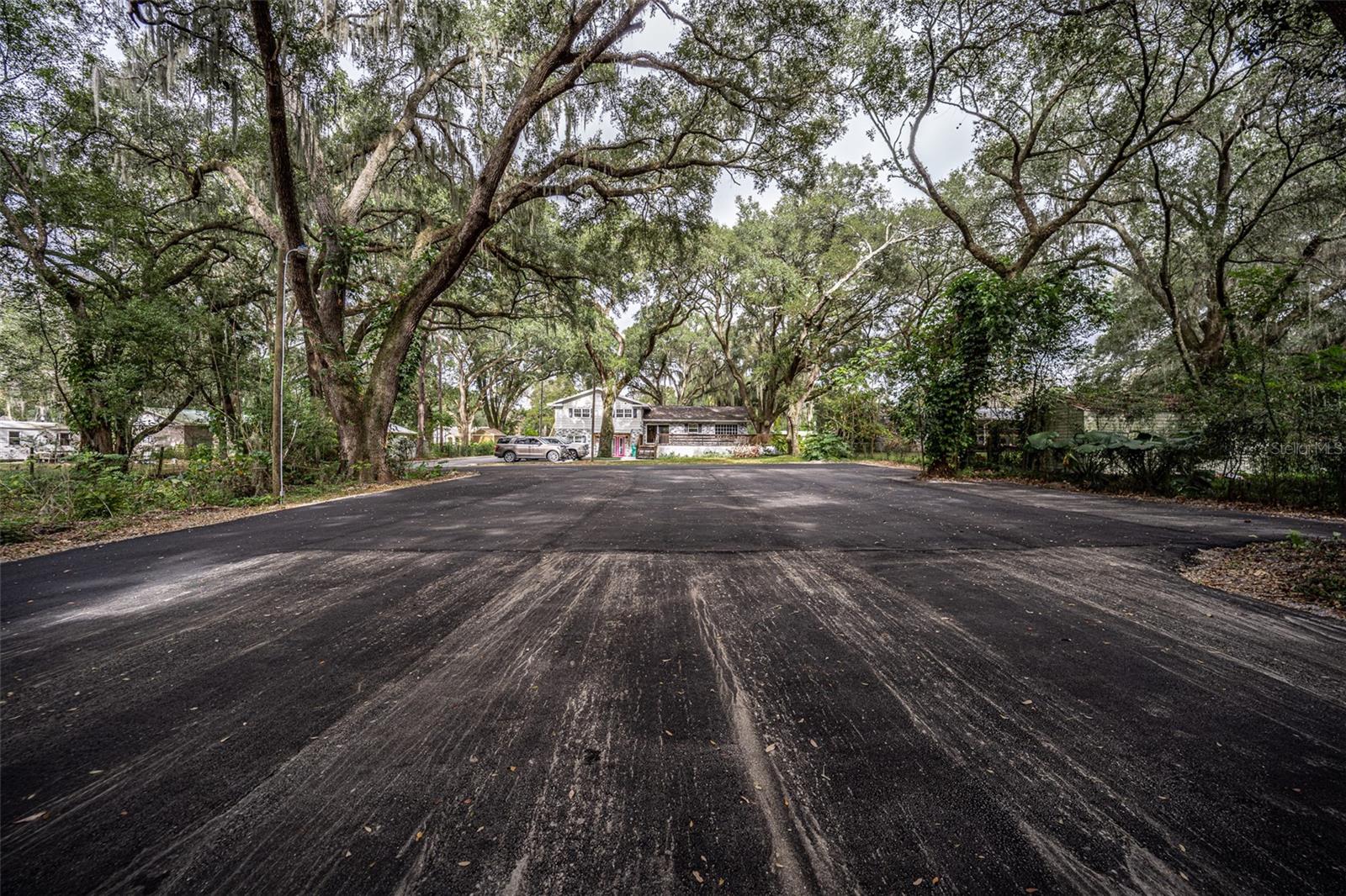 900 CLEVELAND AVE, WILDWOOD, FL, 34785