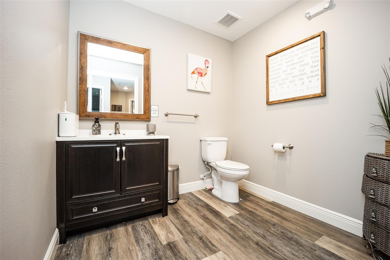 900 CLEVELAND AVE, WILDWOOD, FL, 34785