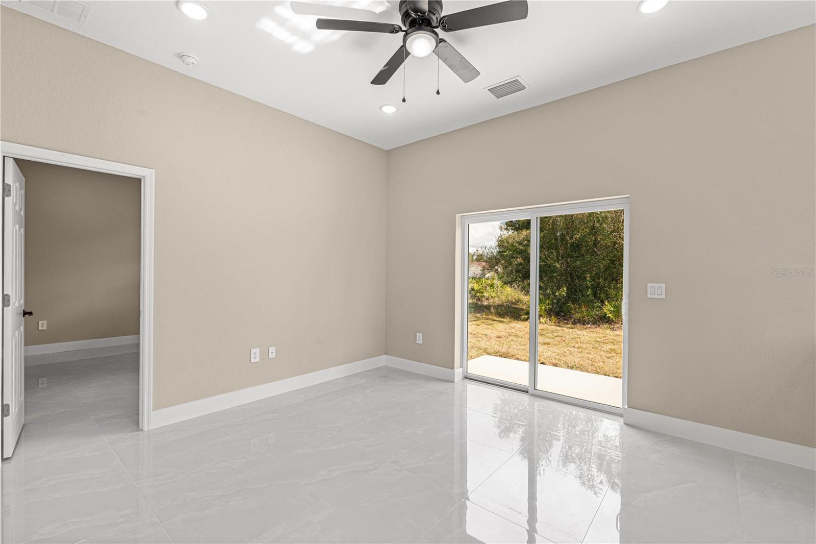 158 CHICKERING ST, PORT CHARLOTTE, FL, 33954