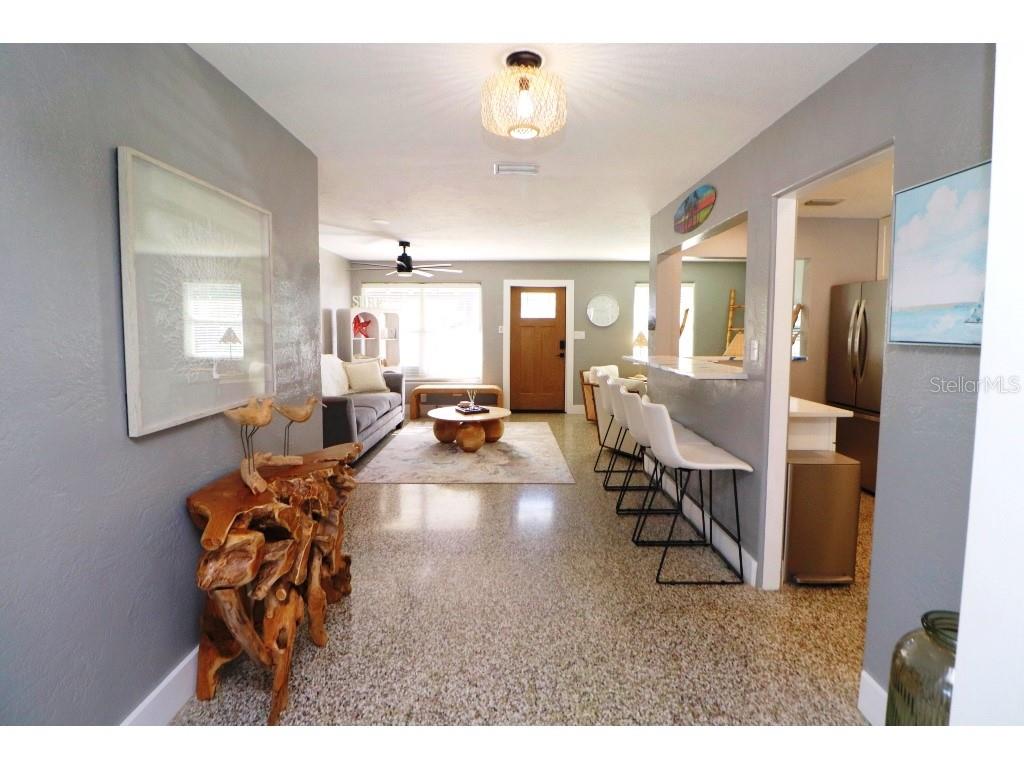 402 LINCOLN AVE, NEW SMYRNA BEACH, FL, 32169