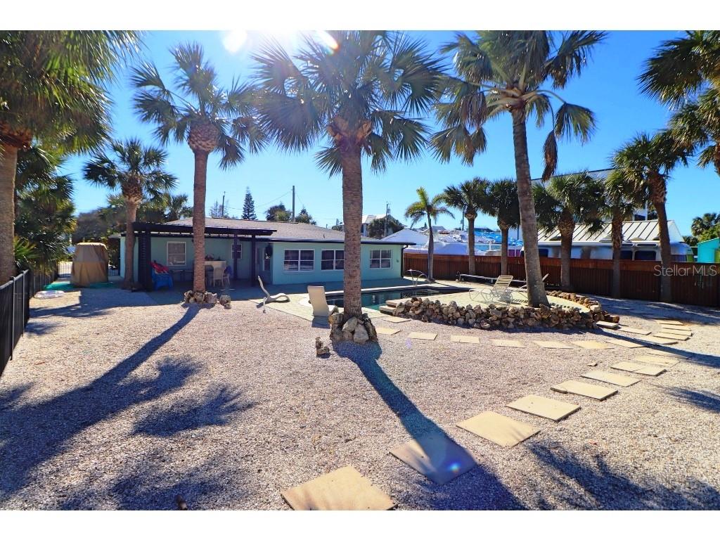 402 LINCOLN AVE, NEW SMYRNA BEACH, FL, 32169